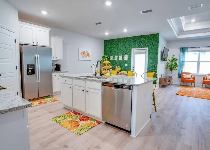 Ferienhaus Citrus Cottage: Comfy - Hwy 10 - Peaceful Retreat Tallahassee