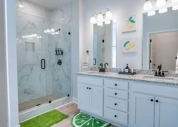 Citrus Cottage: Comfy - Hwy 10 - Peaceful Retreat Tallahassee